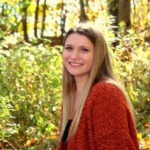 Meet your Posher, Emma